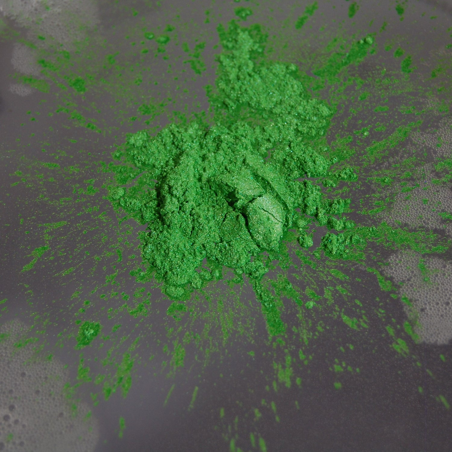 Green Ecopoxy metallic pigment
