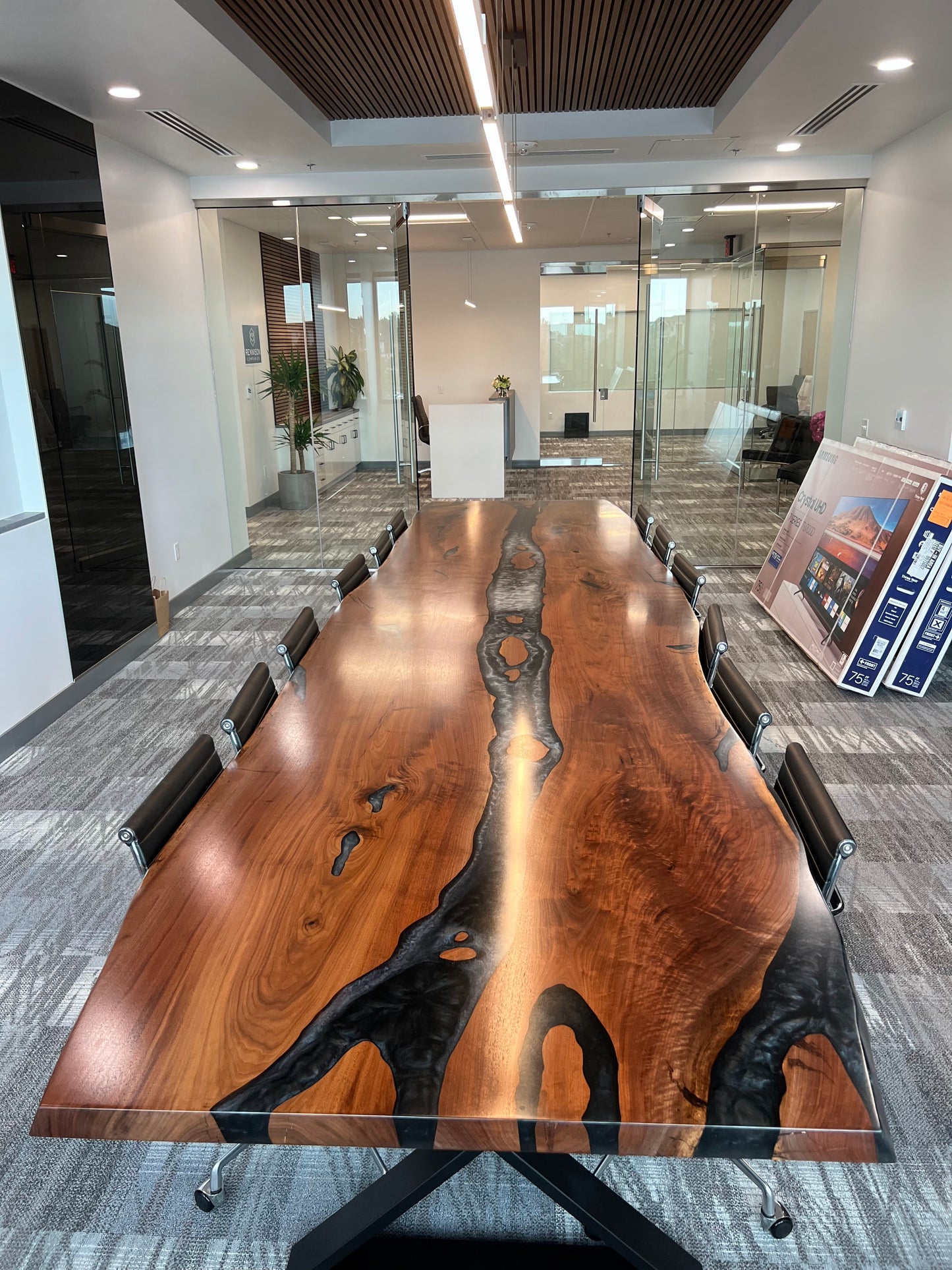 Customizable Conference / Boardroom Epoxy Table