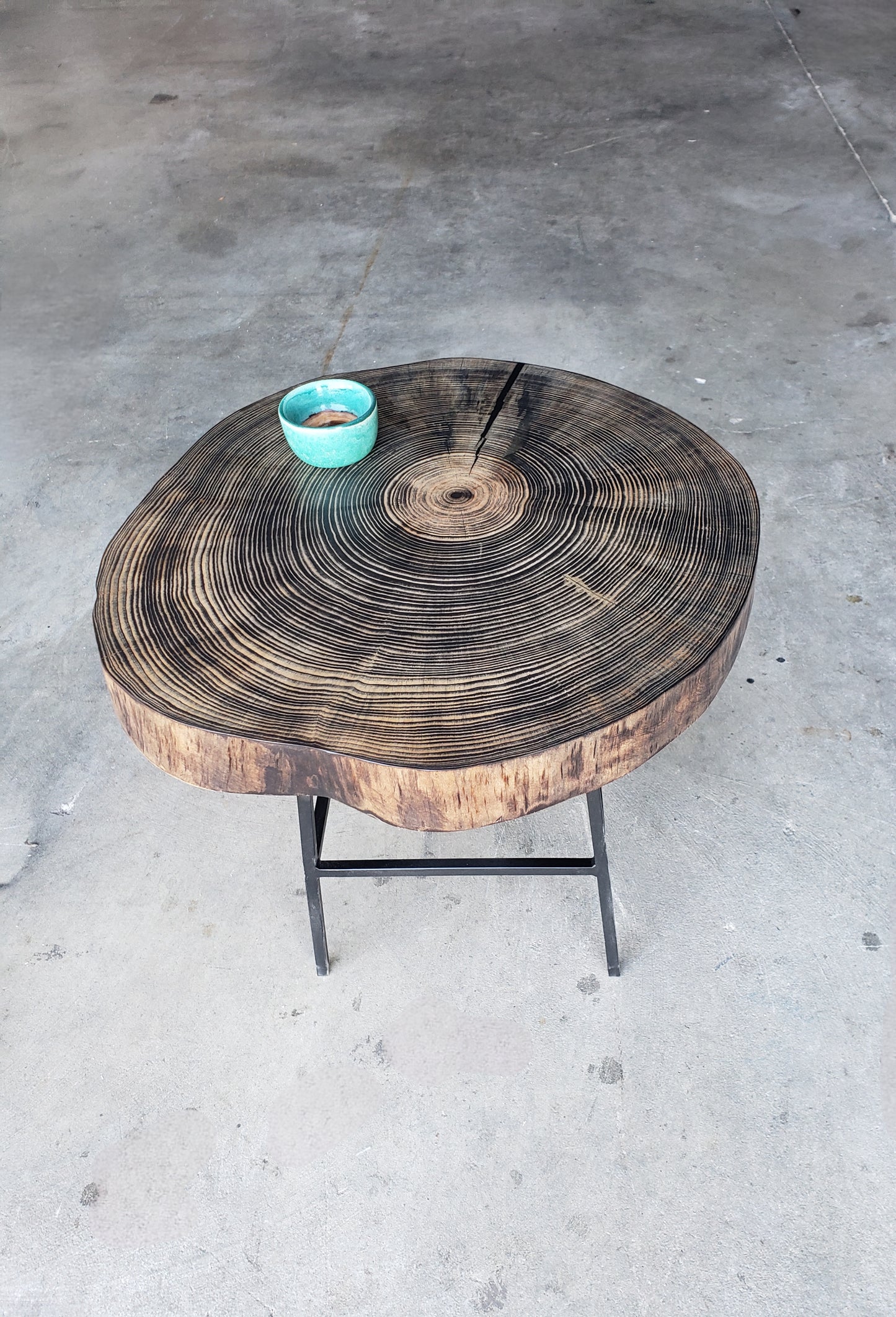 Black Walnut Caviar Grain Cookie Side Table