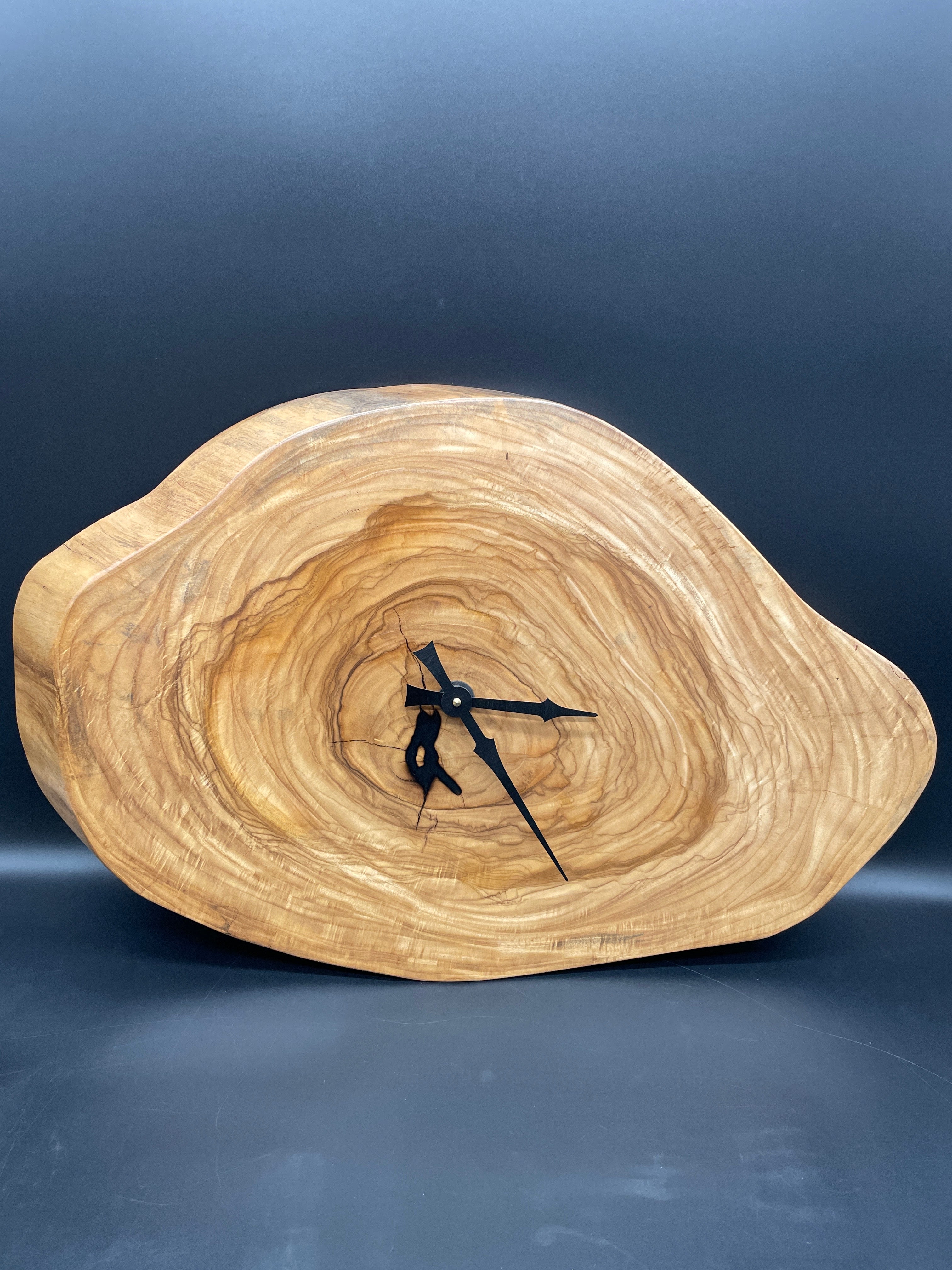 Live-Edge Solid Maple Wood Clock – WoodLab
