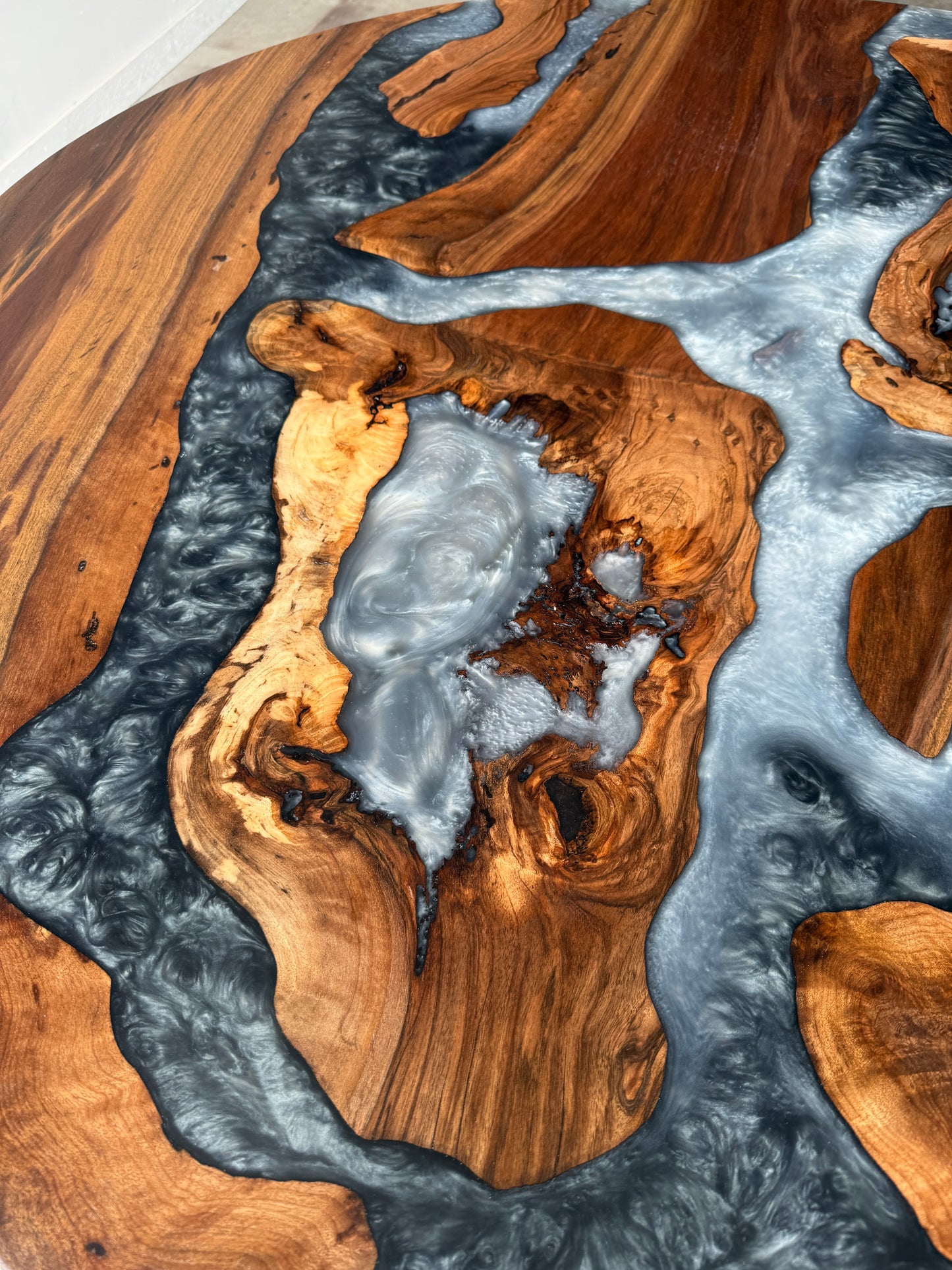 Black Walnut Grey Resin River Round Dining Table