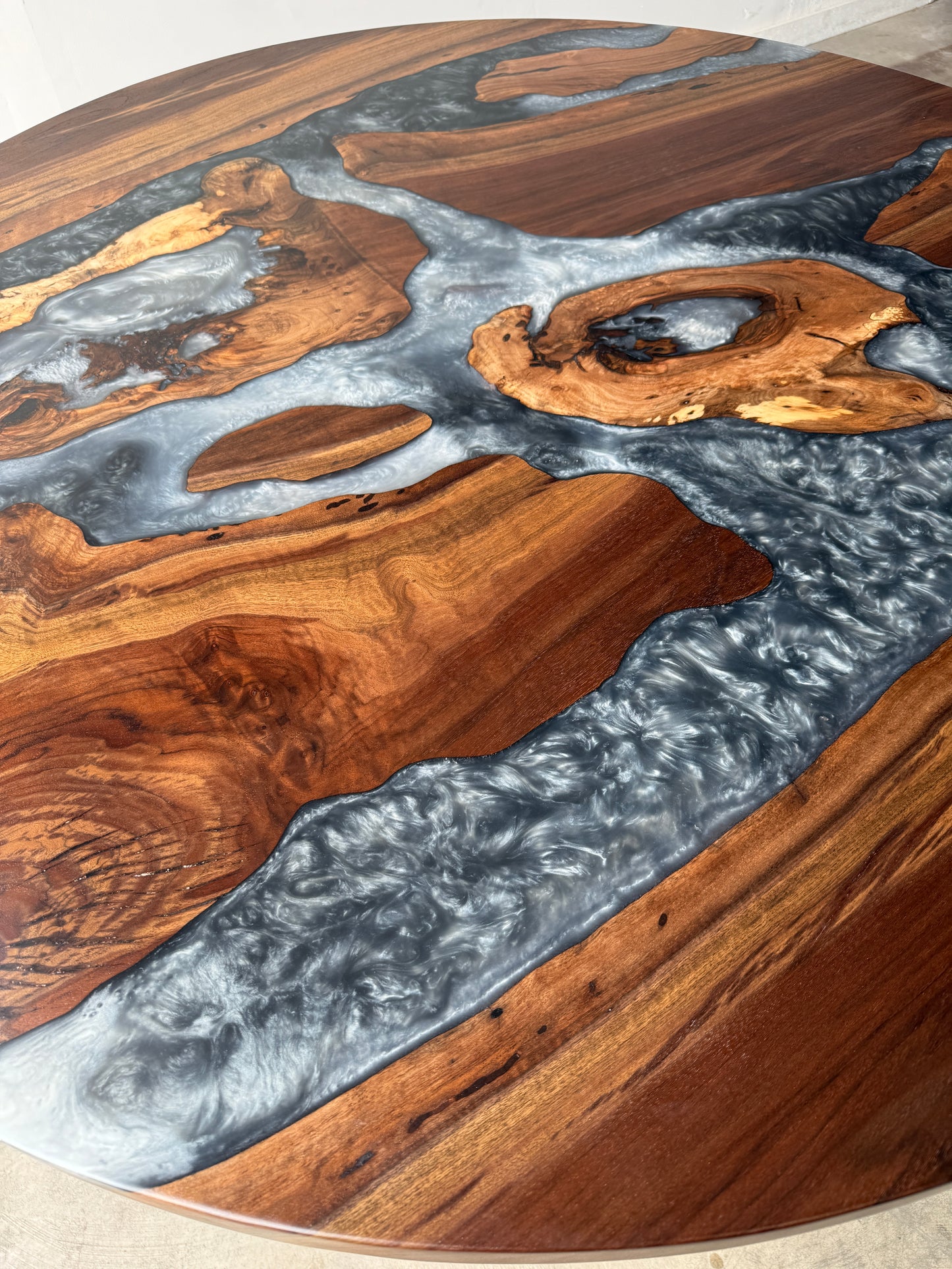 Black Walnut Grey Resin River Round Dining Table
