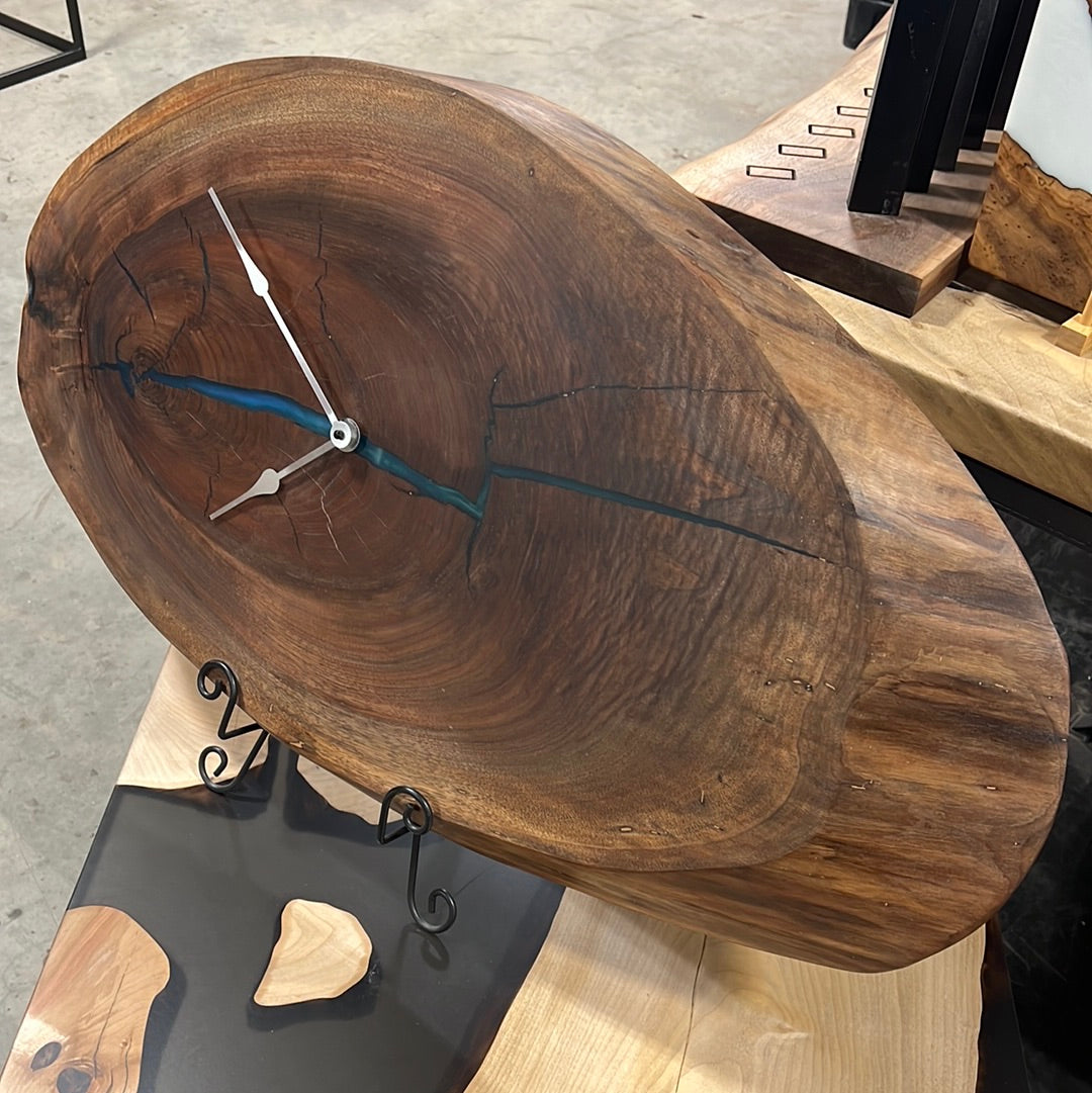 Shops Epoxy clock